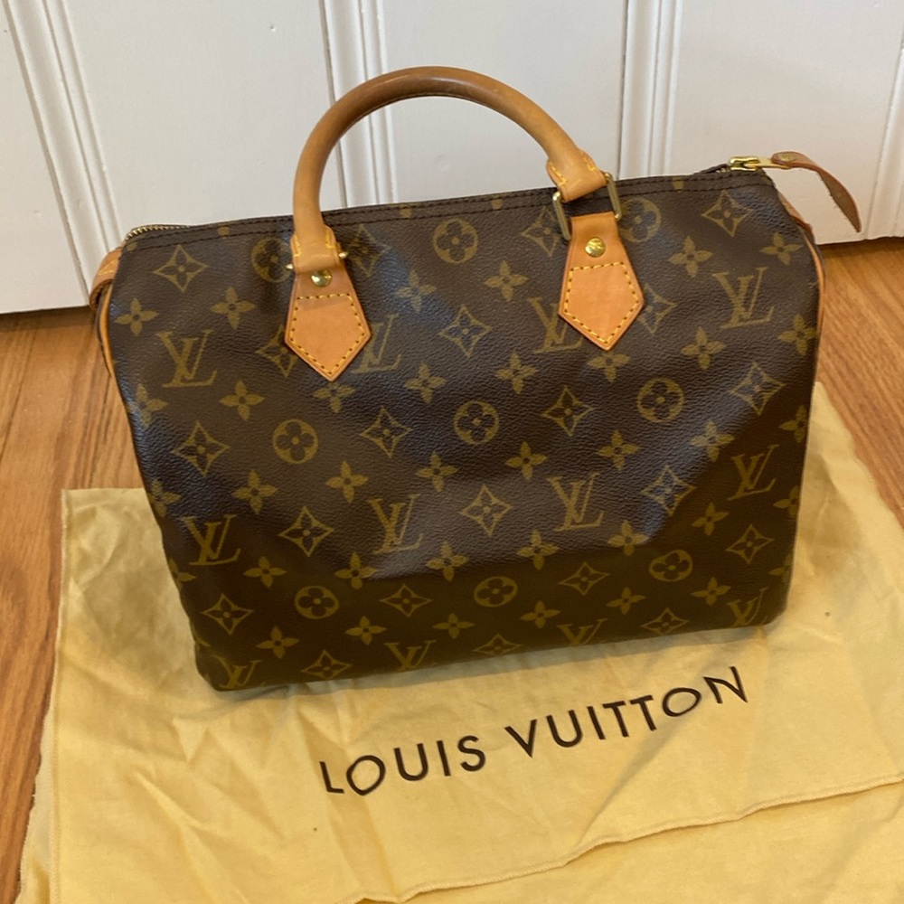 Louis Vuitton Speedy 30